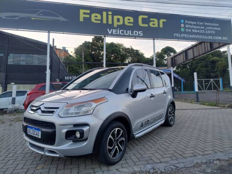 CITROËN - AIRCROSS - 2013/2013 - Cinza - R$ 35.900,00