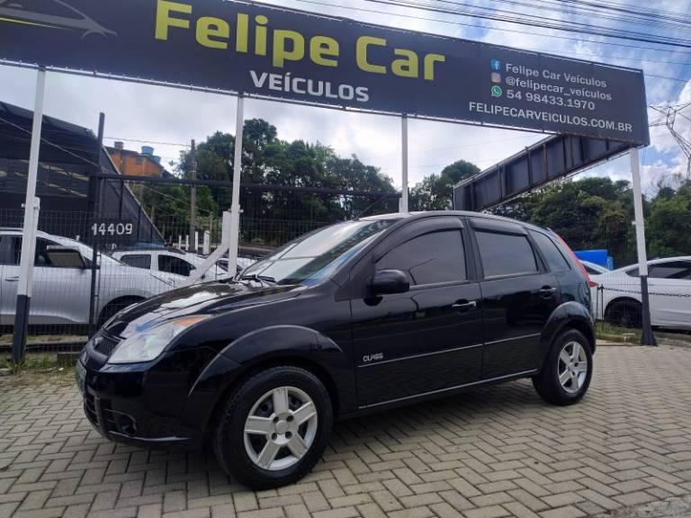 FORD - FIESTA - 2010/2010 - Preta - R$ 27.900,00