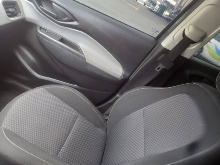 CHEVROLET - PRISMA - 2019/2019 - Cinza - R$ 49.900,00