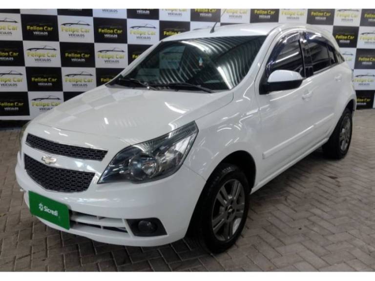 CHEVROLET - AGILE - 2013/2013 - Branca - R$ 37.900,00