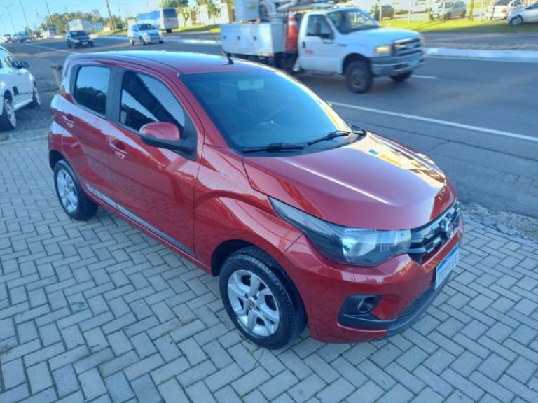FIAT - MOBI - 2017/2017 - Vermelha - R$ 42.900,00