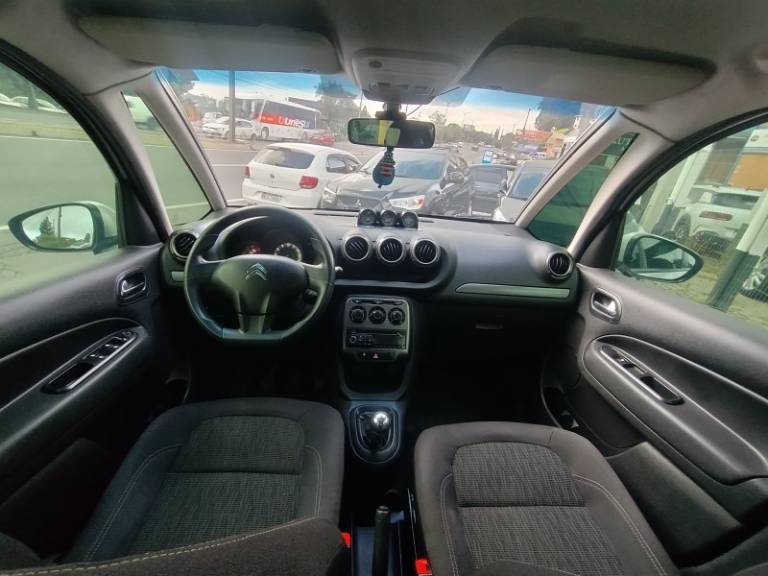 CITROËN - AIRCROSS - 2013/2013 - Cinza - R$ 35.900,00