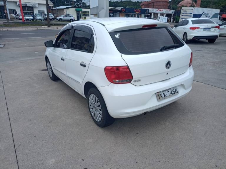 VOLKSWAGEN - GOL - 2014/2014 - Branca - R$ 35.900,00