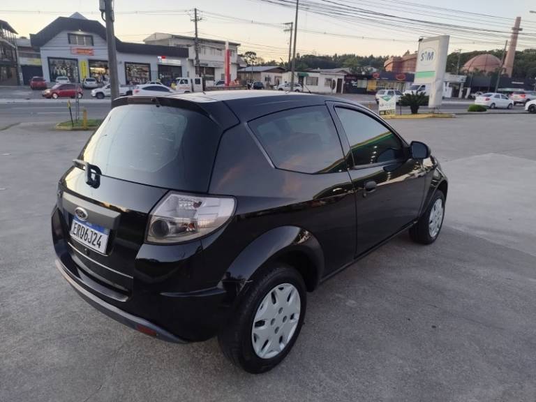 FORD - KA - 2013/2013 - Preta - R$ 24.900,00