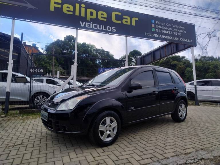 FORD - FIESTA - 2010/2010 - Preta - R$ 27.900,00