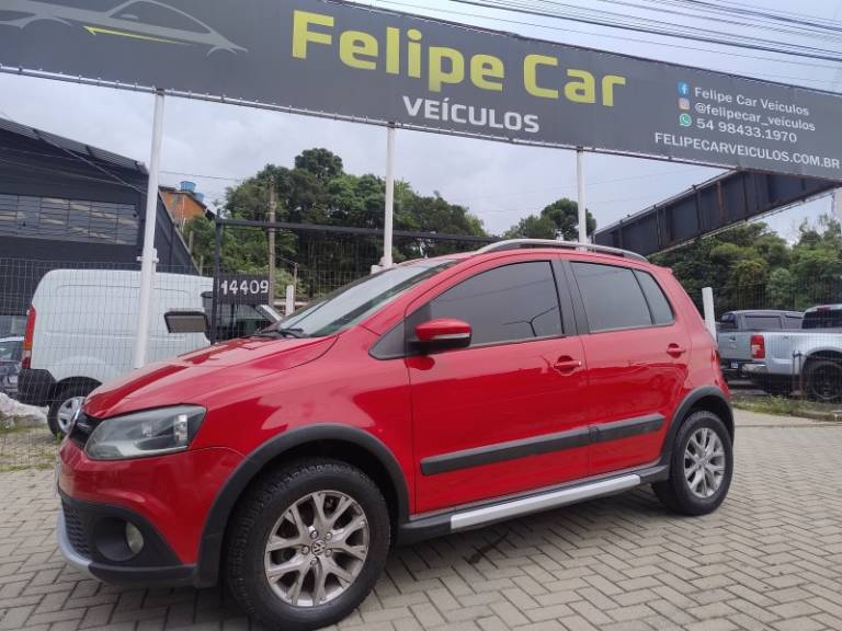VOLKSWAGEN - CROSSFOX - 2013/2013 - Vermelha - R$ 43.900,00