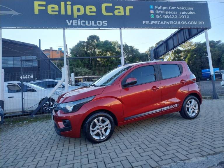 FIAT - MOBI - 2017/2017 - Vermelha - R$ 42.900,00