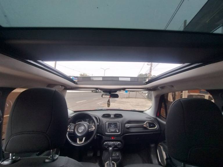 JEEP - RENEGADE - 2016/2016 - Vermelha - R$ 74.900,00