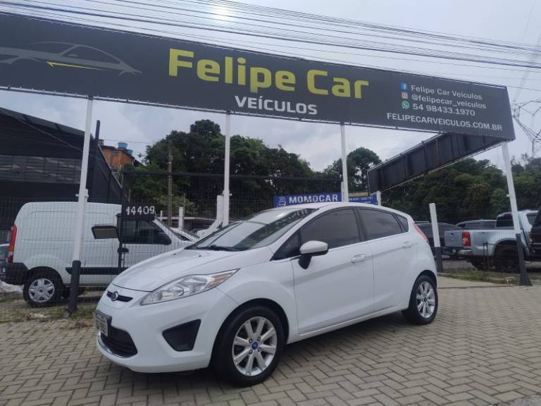 FORD - FIESTA - 2012/2012 - Branca - R$ 38.900,00