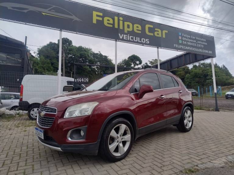 CHEVROLET - TRACKER - 2015/2015 - Vermelha - R$ 68.900,00