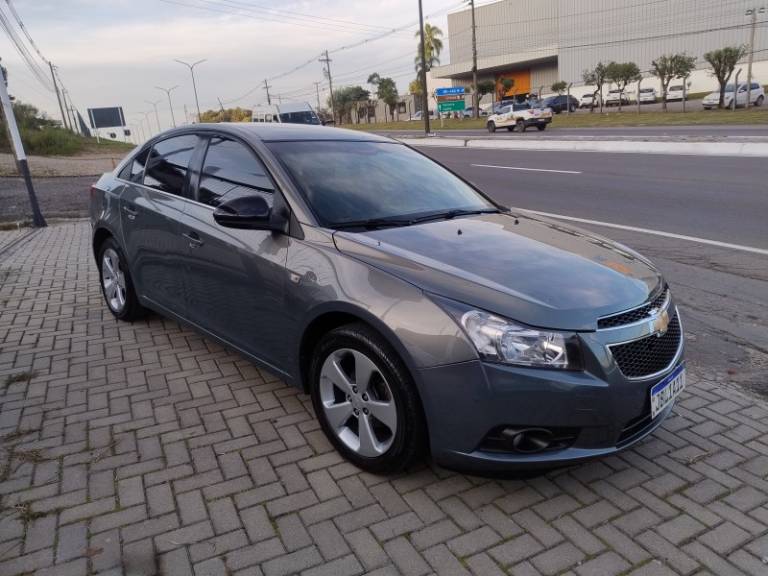 CHEVROLET - CRUZE - 2012/2012 - Cinza - R$ 54.900,00